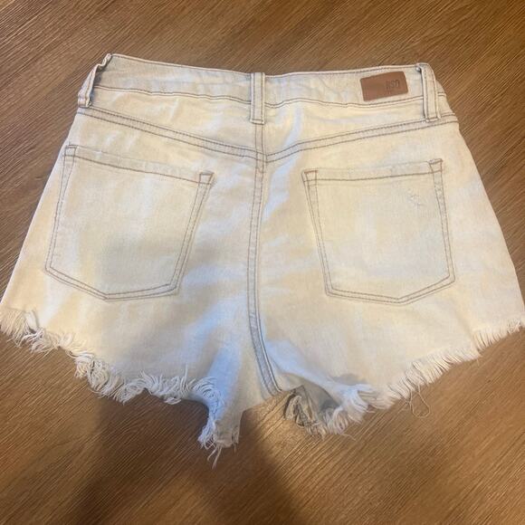 High rise denim shorts sz-23 - Picture 3 of 3
